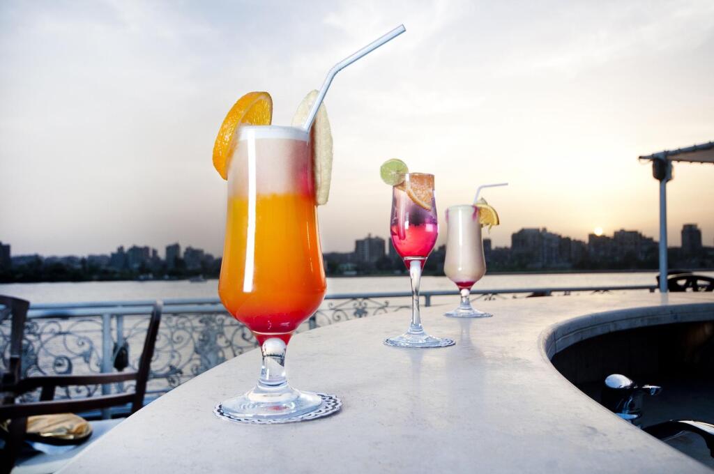 Каир: Nile Supreme