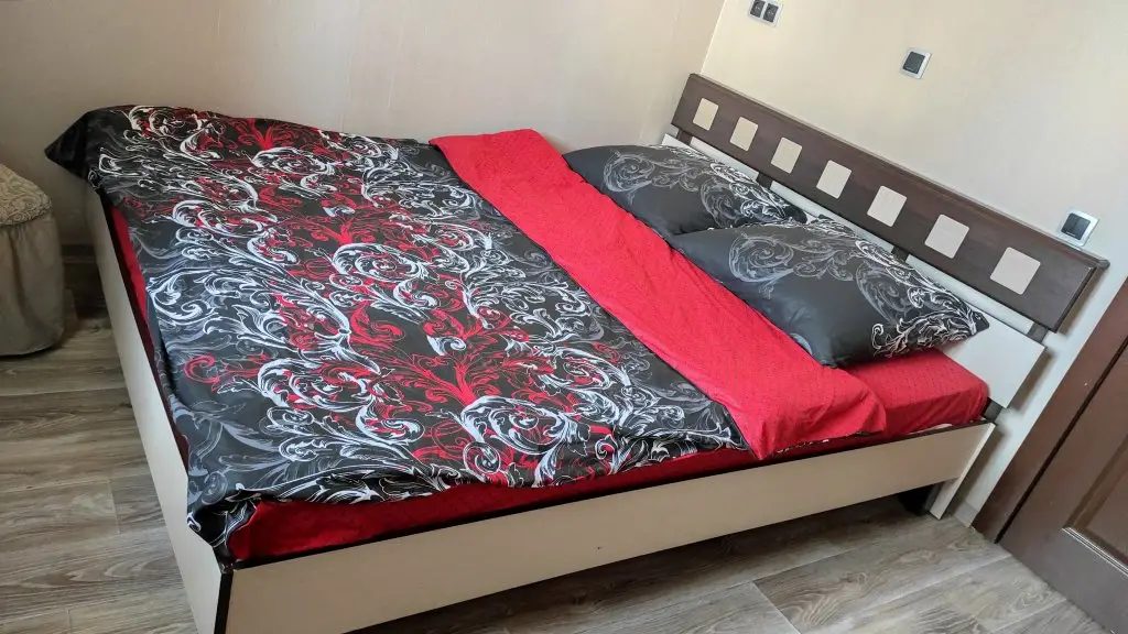 Несвиж: U Mamyi Svetyi Guest House