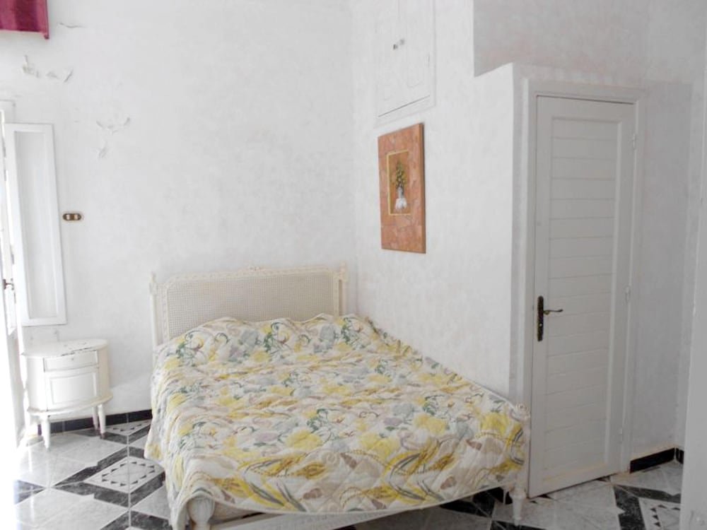 Эль-Аламейн: House With 5 Bedrooms in Markaz Al Alamein, With Pool Access, Enclosed