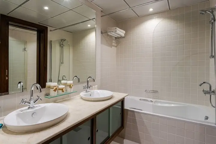 Дубай: One Perfect Stay - 3BR at Al Sahab