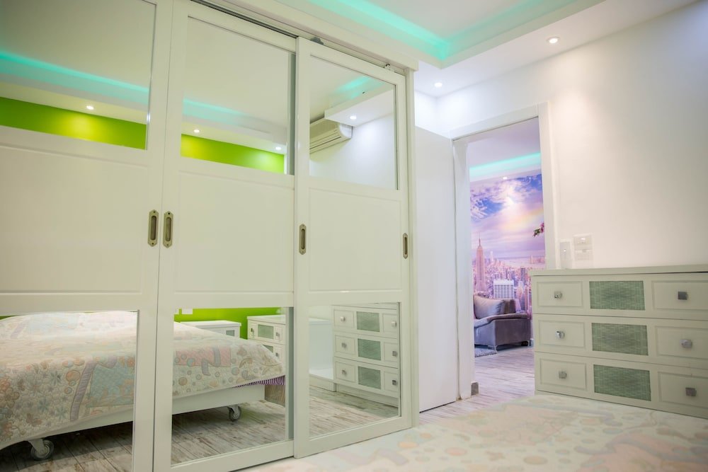 Шарм-эш-Шейх (Шарм-эль-Шейх): One Bedroom Apart Deep Purple by Pool