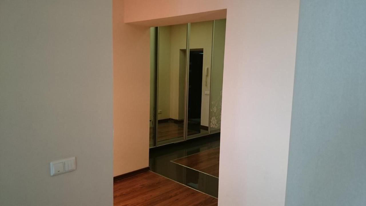Казань: Apartment at metro Prospekt victory