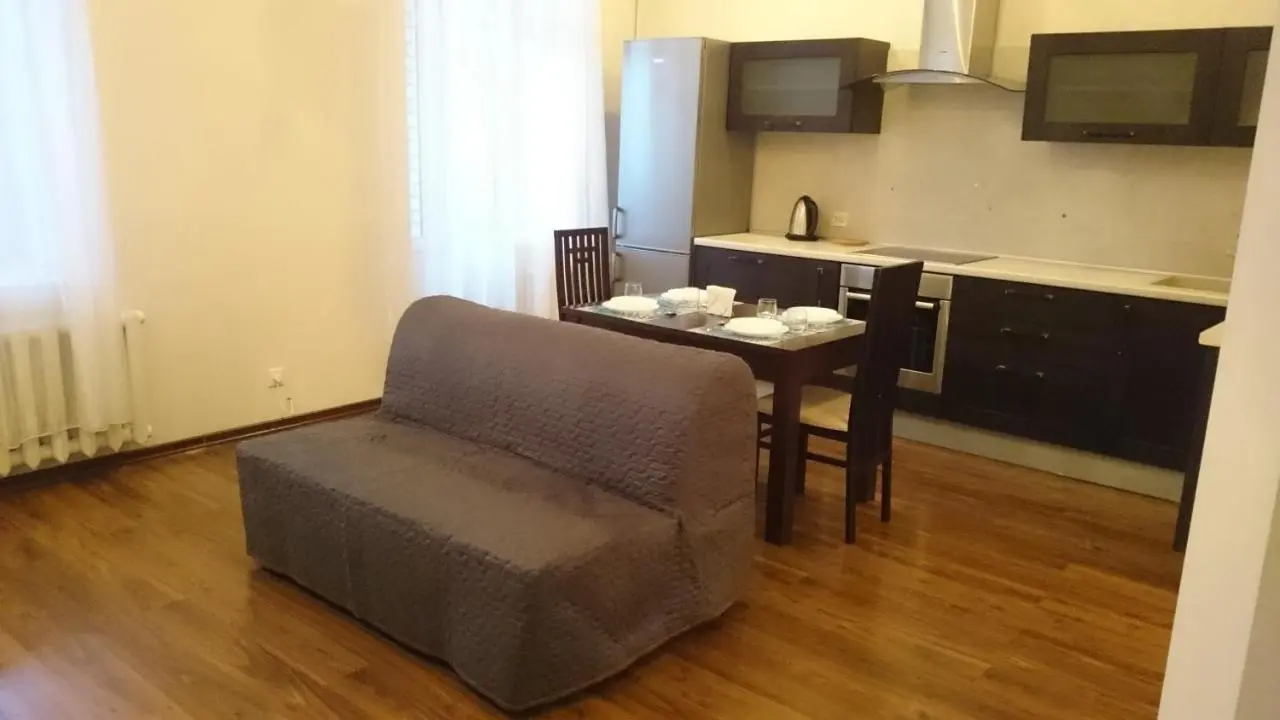 Казань: Apartment at metro Prospekt victory
