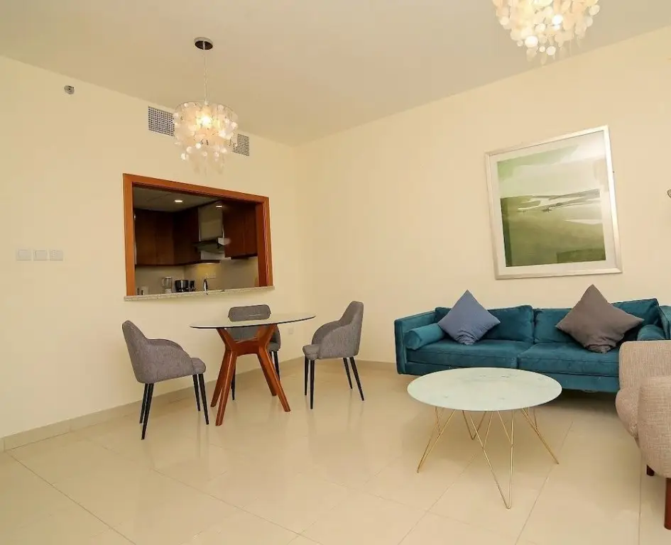 Дубай: New Arabian Holiday Homes - Standpoint