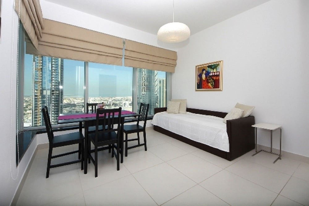 Дубай: New Arabian Holiday Homes - Loft Central