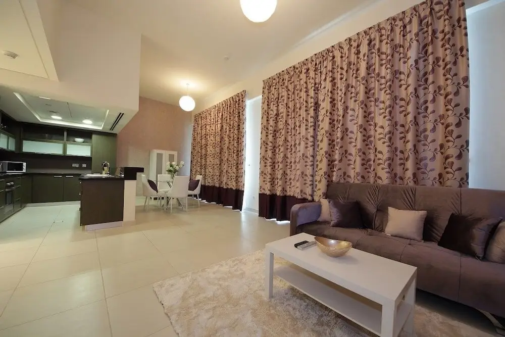 Дубай: New Arabian Holiday Homes - Loft Central