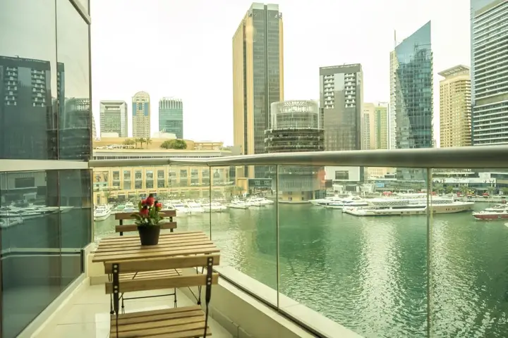 Дубай: Higuests Vacation Homes Bay Central West