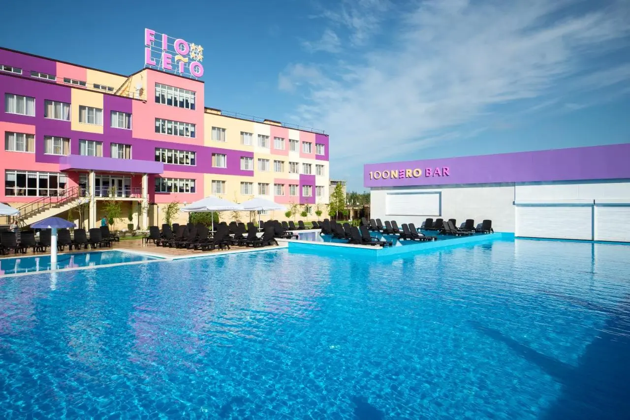 Анапа: Fioleto Ultra All inclusive Family Resort In Miracleon