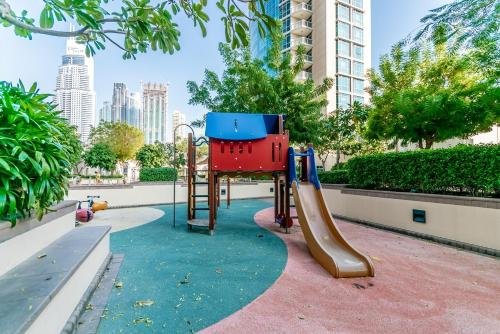 Дубай: Suite [Ease by Emaar] Residences Tower Studio Apartment