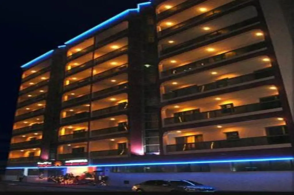 Дубай: Al Jazeera Hotel Apartments LLC