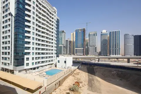 Signature Holiday Homes- Marina Studio — фото 1
