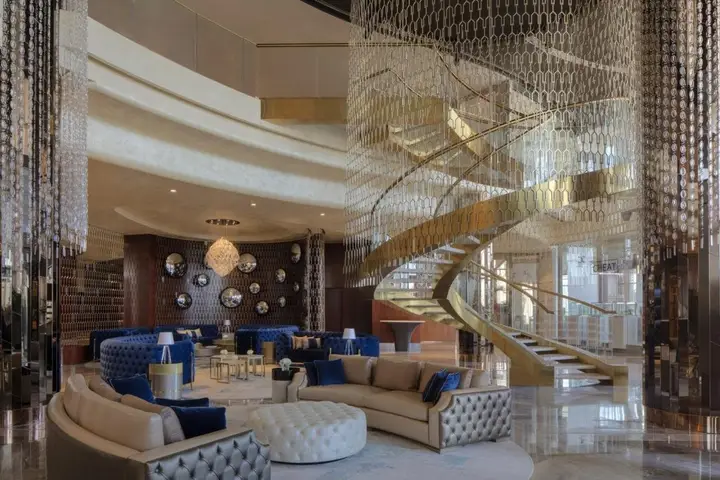 Дубай: Paramount Hotel Dubai