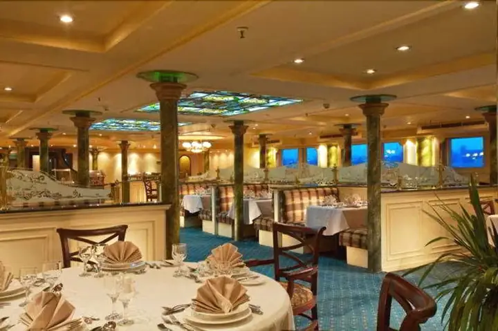 Асуан: Lady Carol Nile Cruise