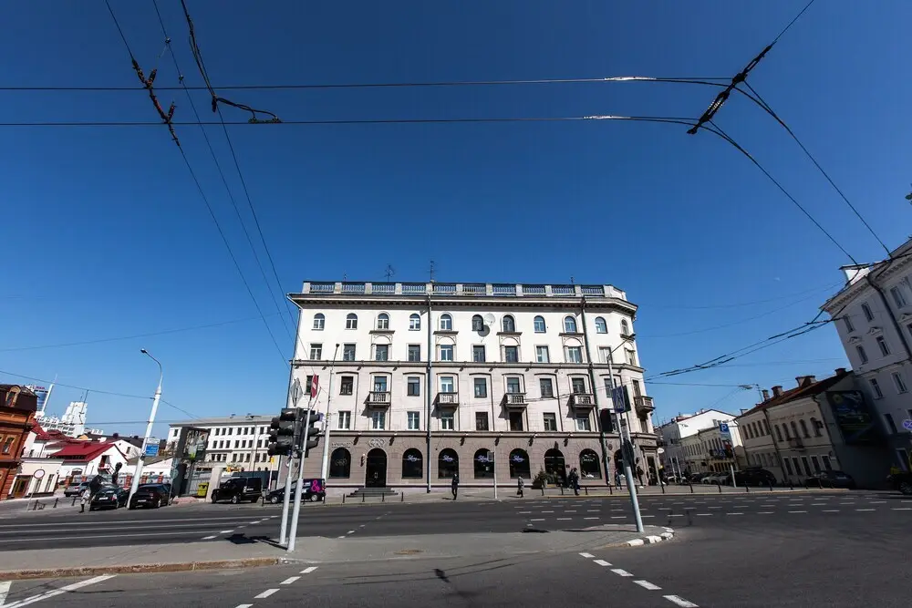 Минск: Apartment on Nezavisimosti 44