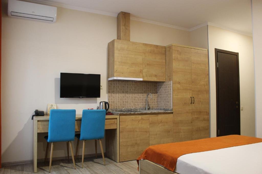 Батуми: Boutique Hotel 32