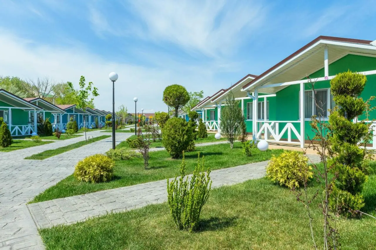 Витязево: Дача Del Sol Ultra All inclusive in Miracleon