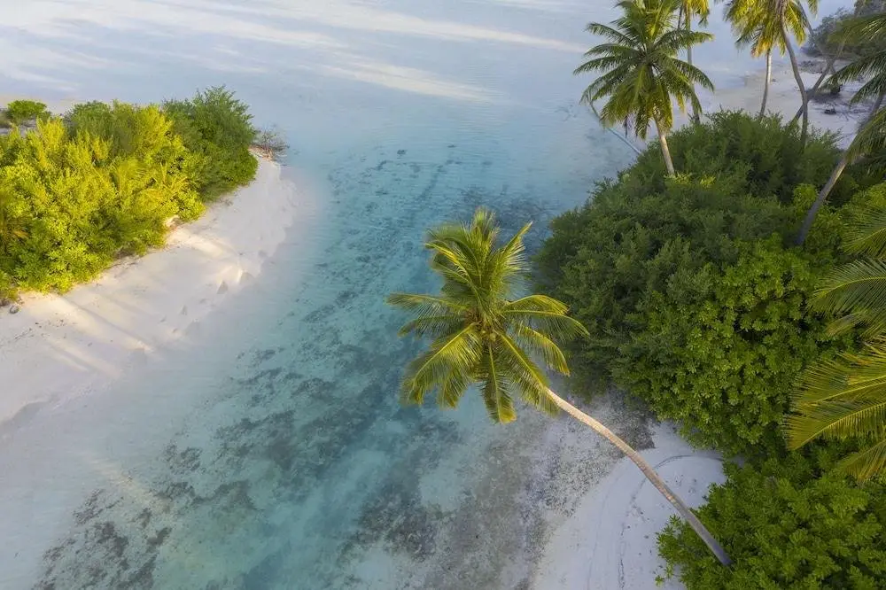 Атолл Лааму: Курортный Отель Rahaa Resort