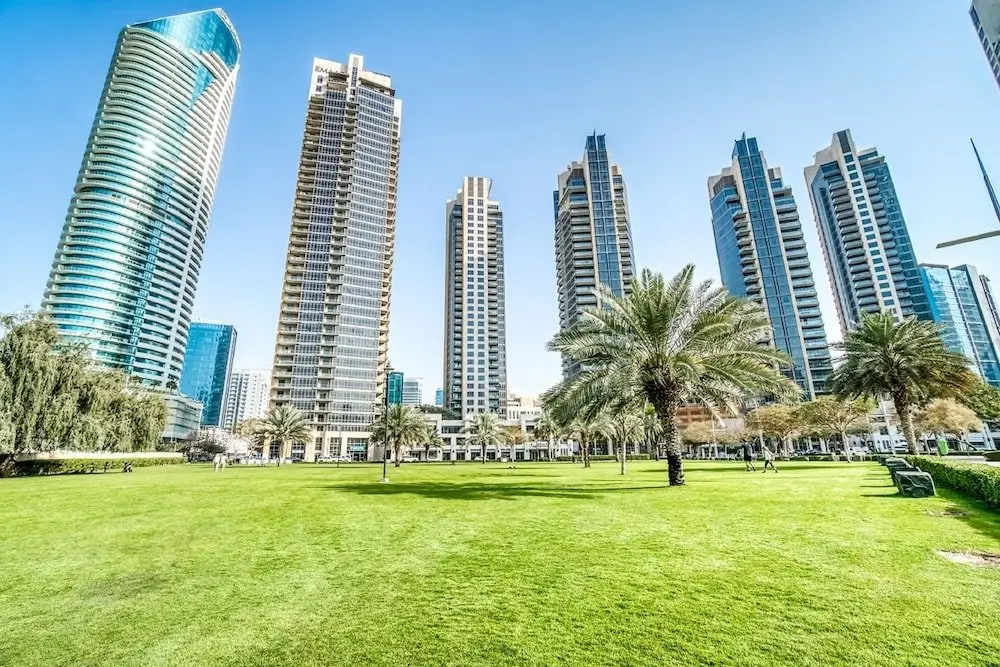 Дубай: Shakespeare Ease By Emaar