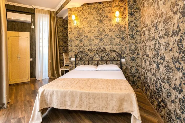 Тбилиси: Falcon Apartments Sapphire