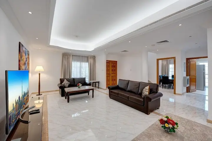 Дубай: J5 Four Bedroom Villa in Mirdif