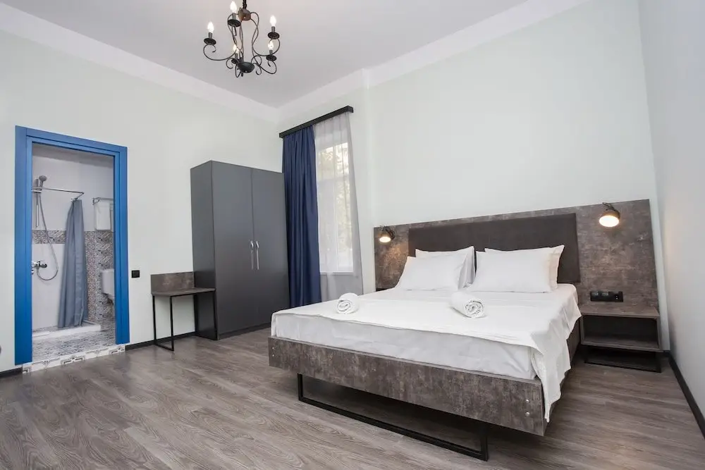 Тбилиси: Апартаменты Blue Doors