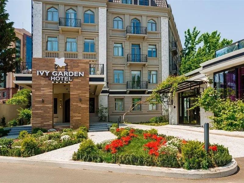 Отель Ivy Garden Baku — фото 1