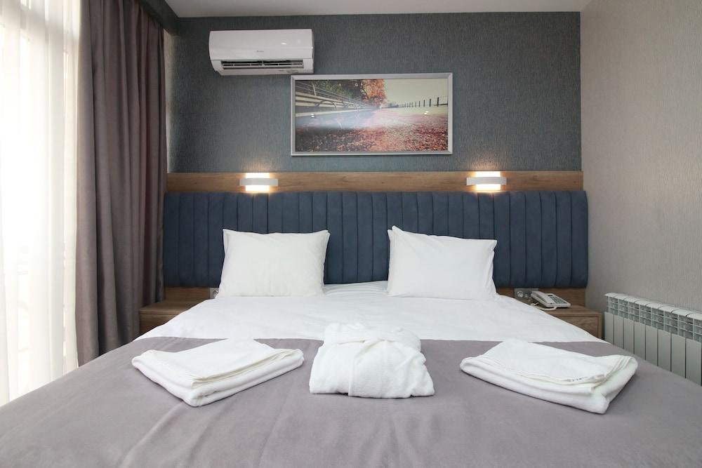 Баку: Отель Home Suites Baku — Halal Hotel