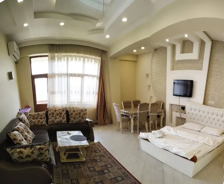 Баку: Bakuvi Tourist Apartment B236