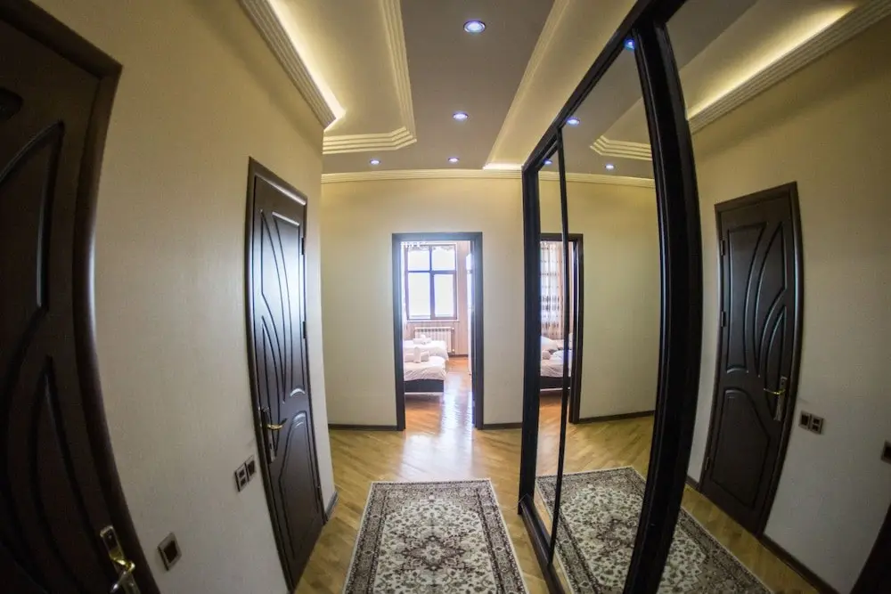 Баку: Bakuvi Tourist Apartment B227