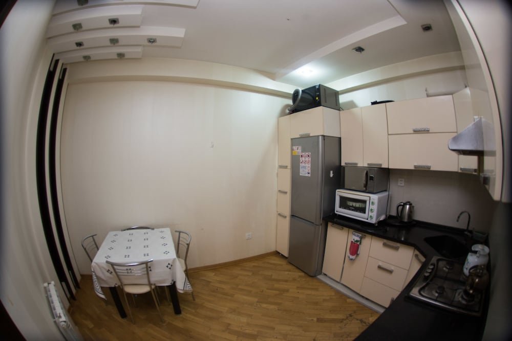 Баку: Bakuvi Tourist Apartment B086