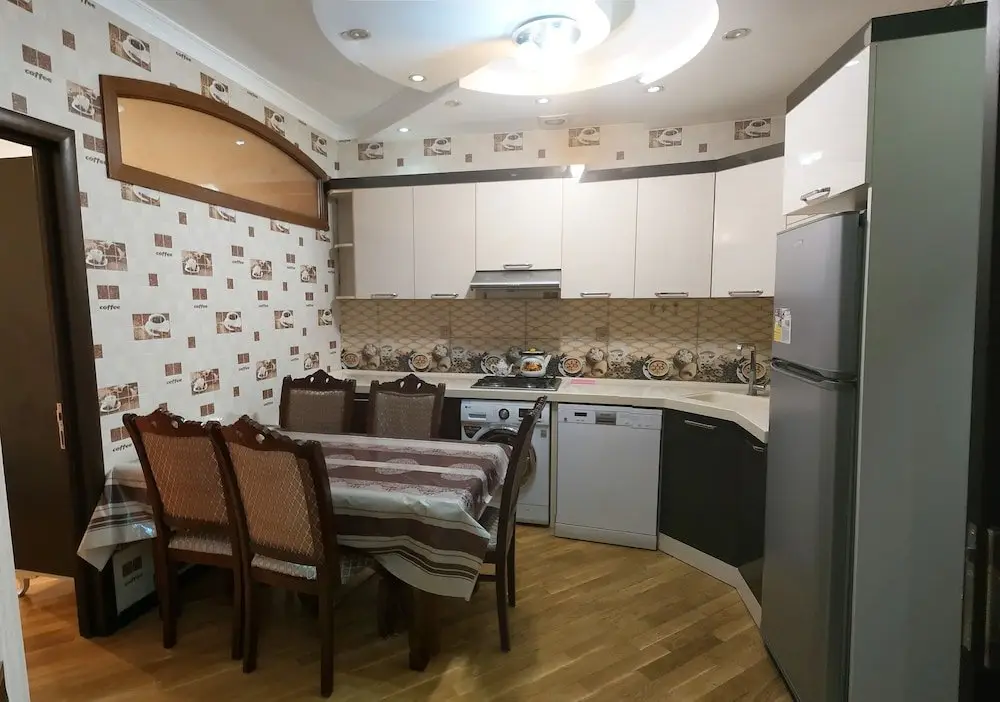 Баку: Bakuvi Tourist Apartment B219