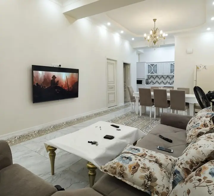 Баку: Bakuvi Tourist Apartment B097