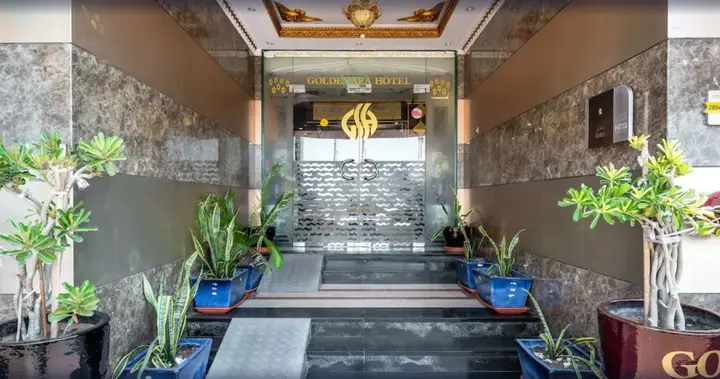 Дубай: Golden Sea Hotel