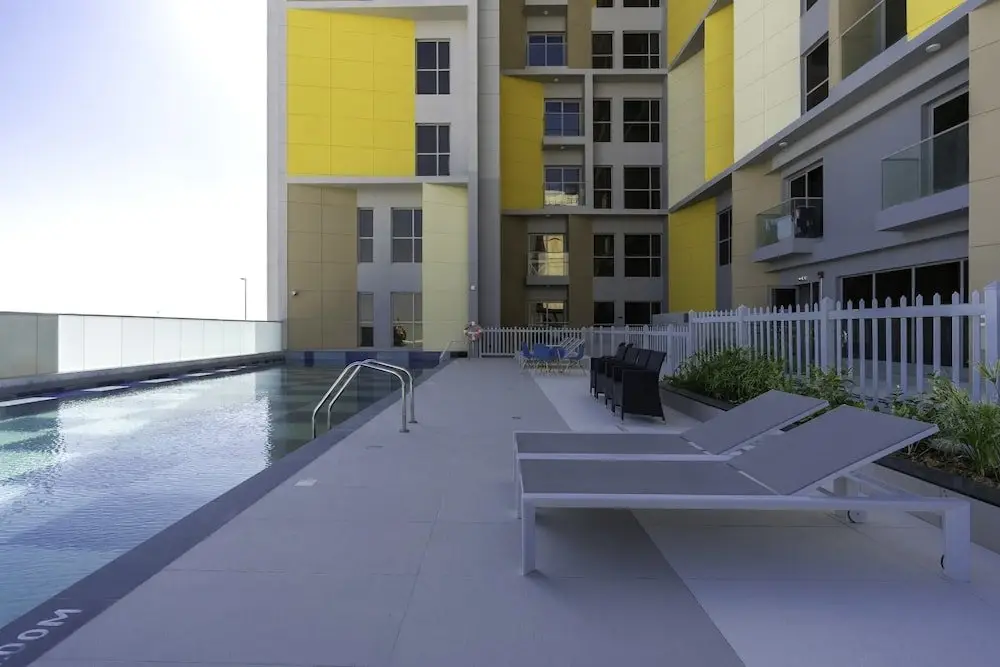 Дубай: Great Amenities Free Parking Brand New Flat 4913