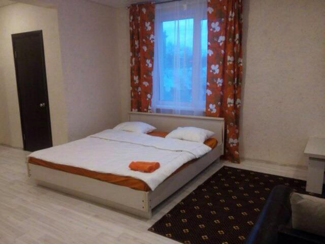 Казань: Apartment Tikhomirnova 1