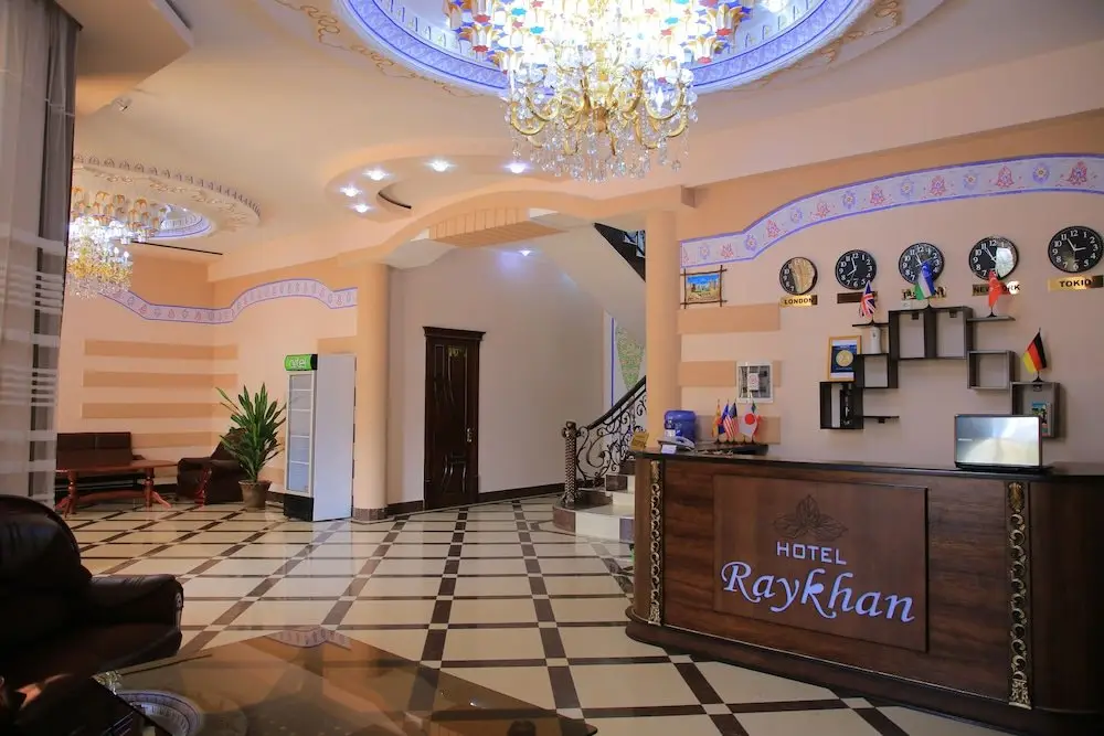 Raykhan Hotel — фото 1