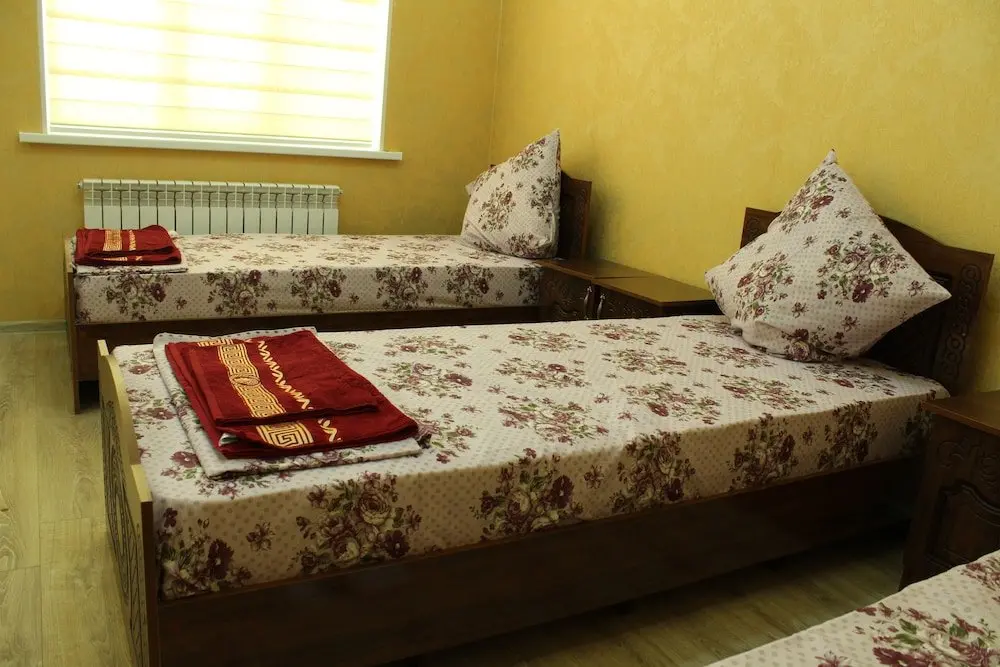 Ташкент: Buxoroi Sharif Guest House