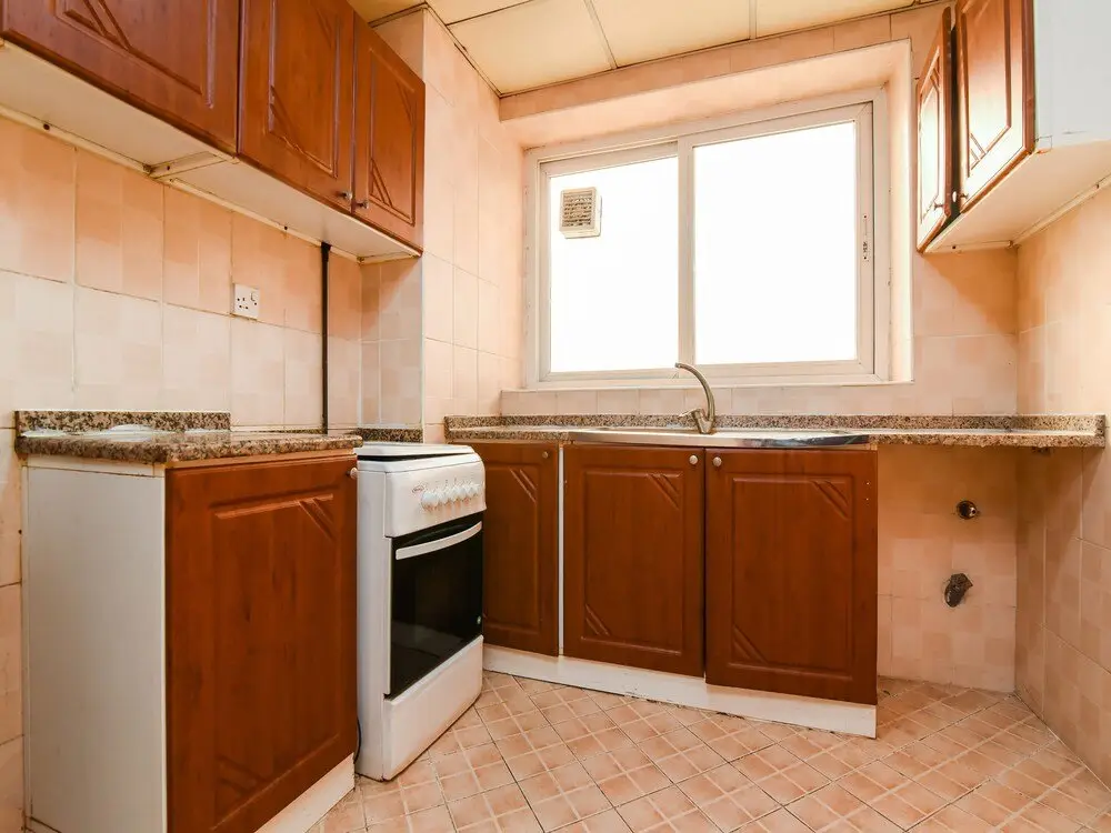 Шарджа: Oyo 247 Host Palace Hotel Apartment