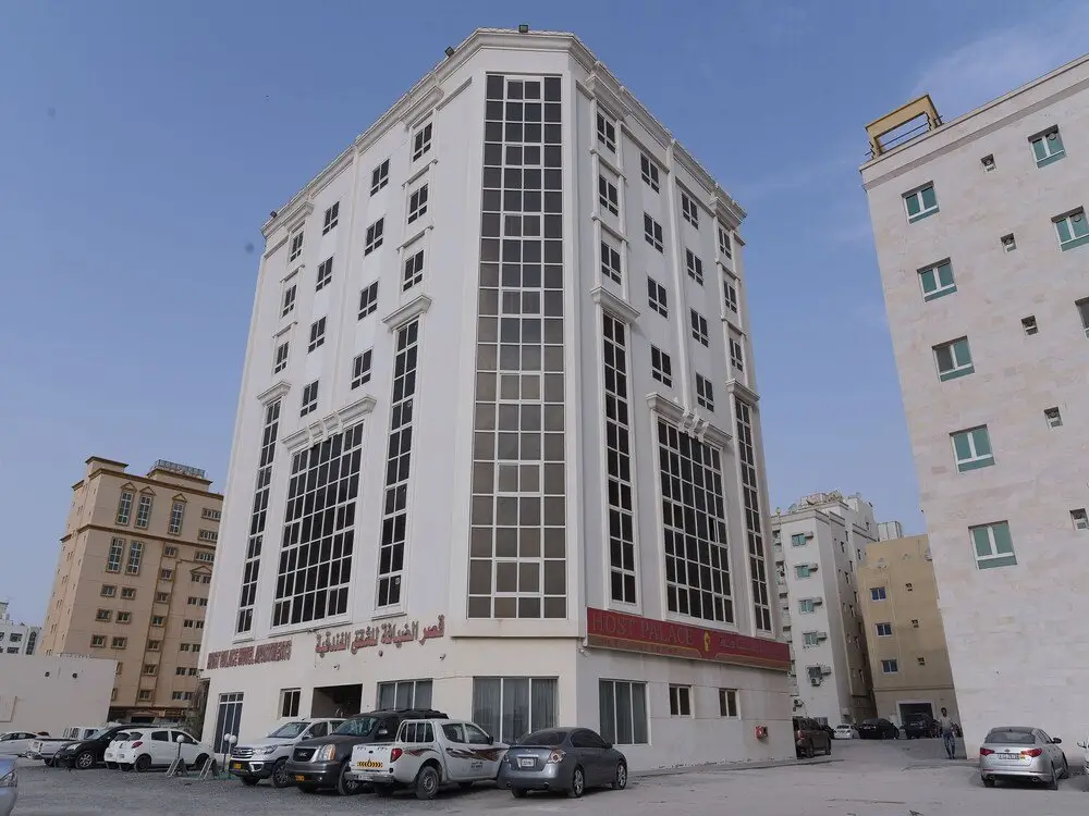 Oyo 247 Host Palace Hotel Apartment — фото 1