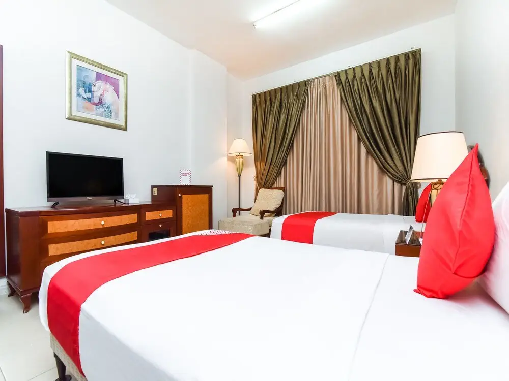 Шарджа: Oyo 247 Host Palace Hotel Apartment