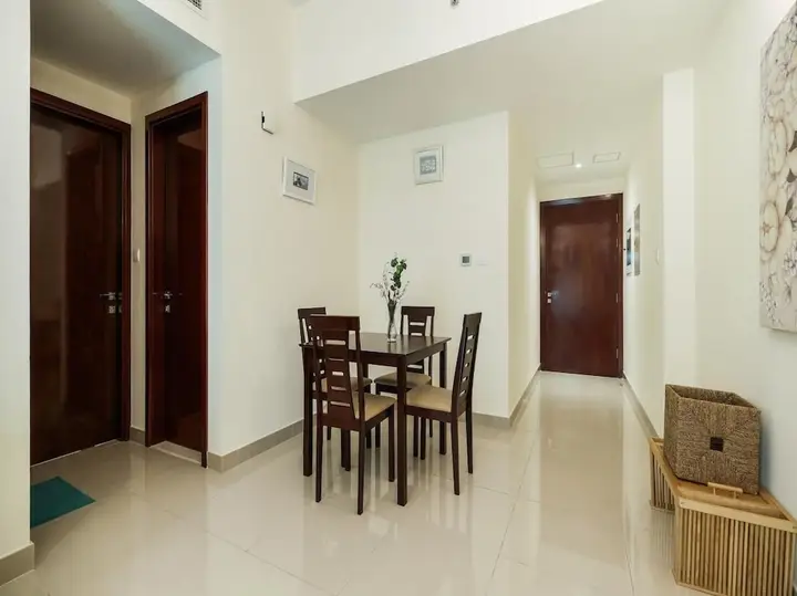 Дубай: OYO Home 233 1BHK Marina Suites
