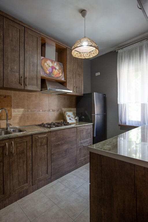 Тбилиси: Отель Veranda House, ул. Самрекло, 25