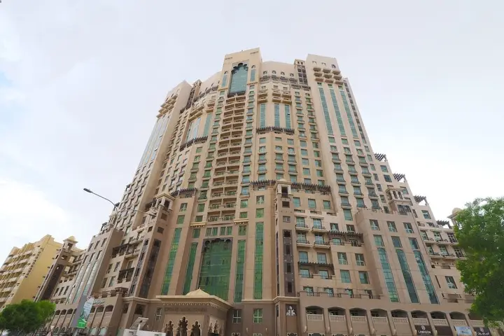 Дубай: Oyo 266 Home Spring Dubai Oasis Silicon