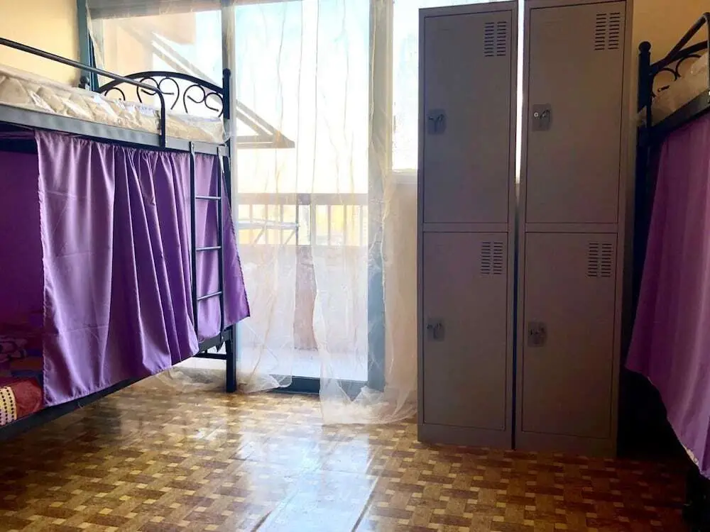 Дубай: Friends House Hostel