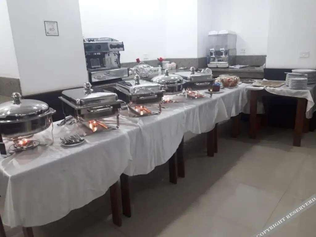 Борг-эль-Араб: E-Just Hotel Borg El Arab
