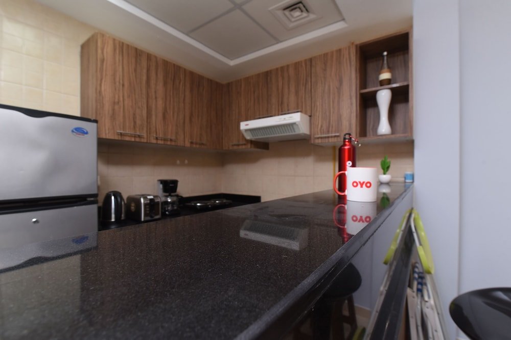 Дубай: OYO Home 248 Al NojoomTower Business bay