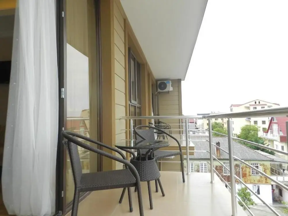 Кобулети: Hotel BellMar
