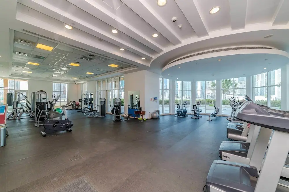 Дубай: Bnbme - Churchill Towers 1 Bedroom Canal View