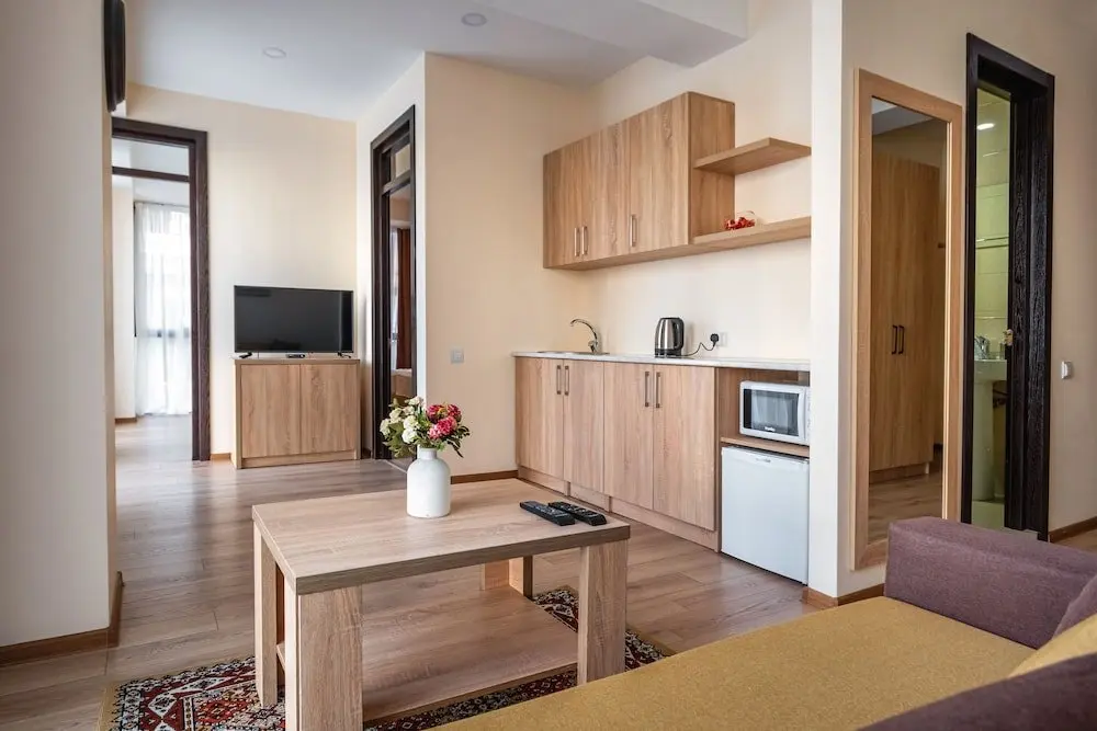 Тбилиси: New Tiflis Apart Hotel Saburtalo