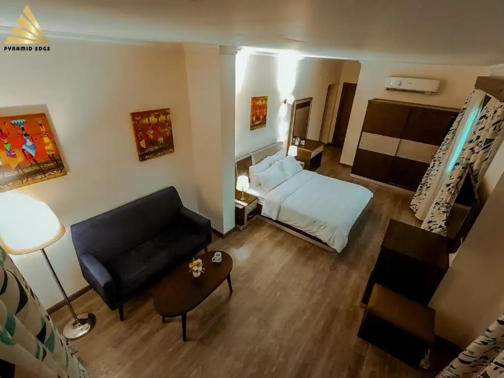 Гиза: Pyramid Edge Hotel & Exclusive Pyramids View Rooftop